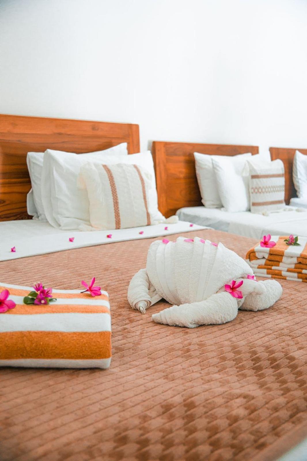 Hakuna Matata Resort Gili Air Exteriör bild